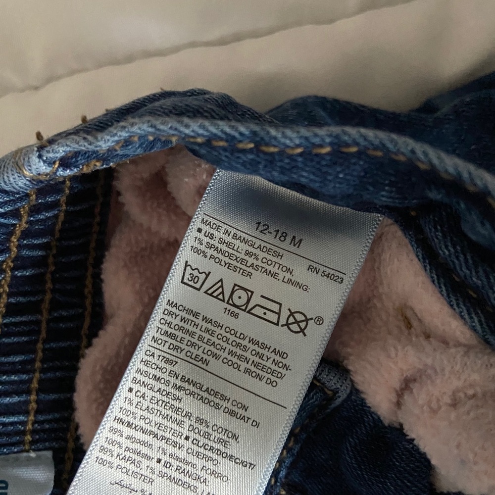 Jeans - Picture 3 of 4